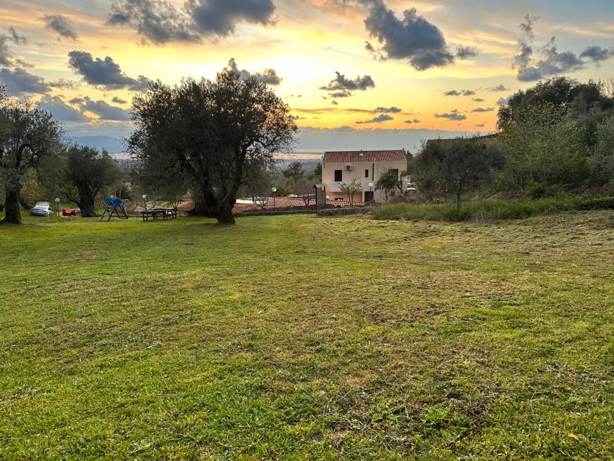 Agriturismo La Valletta Ischitella Eksteriør billede